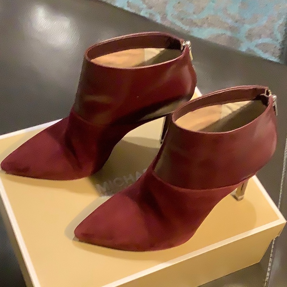 Michael Kors Merlot Freya Suede Bootie - Size 9